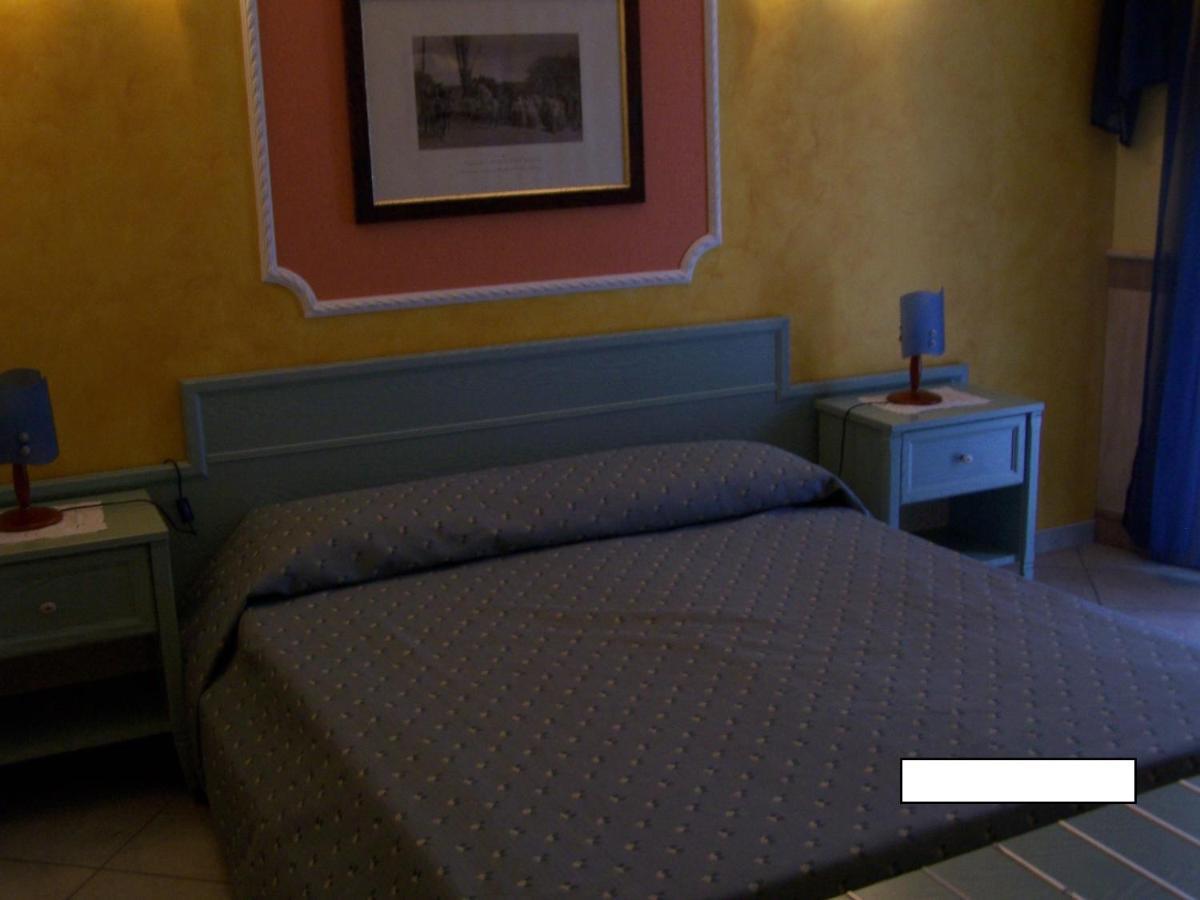 Hotel Nautilus Nicotera Habitación foto