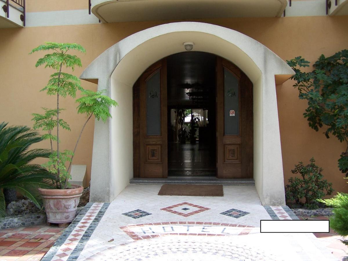 Hotel Nautilus Nicotera Exterior foto