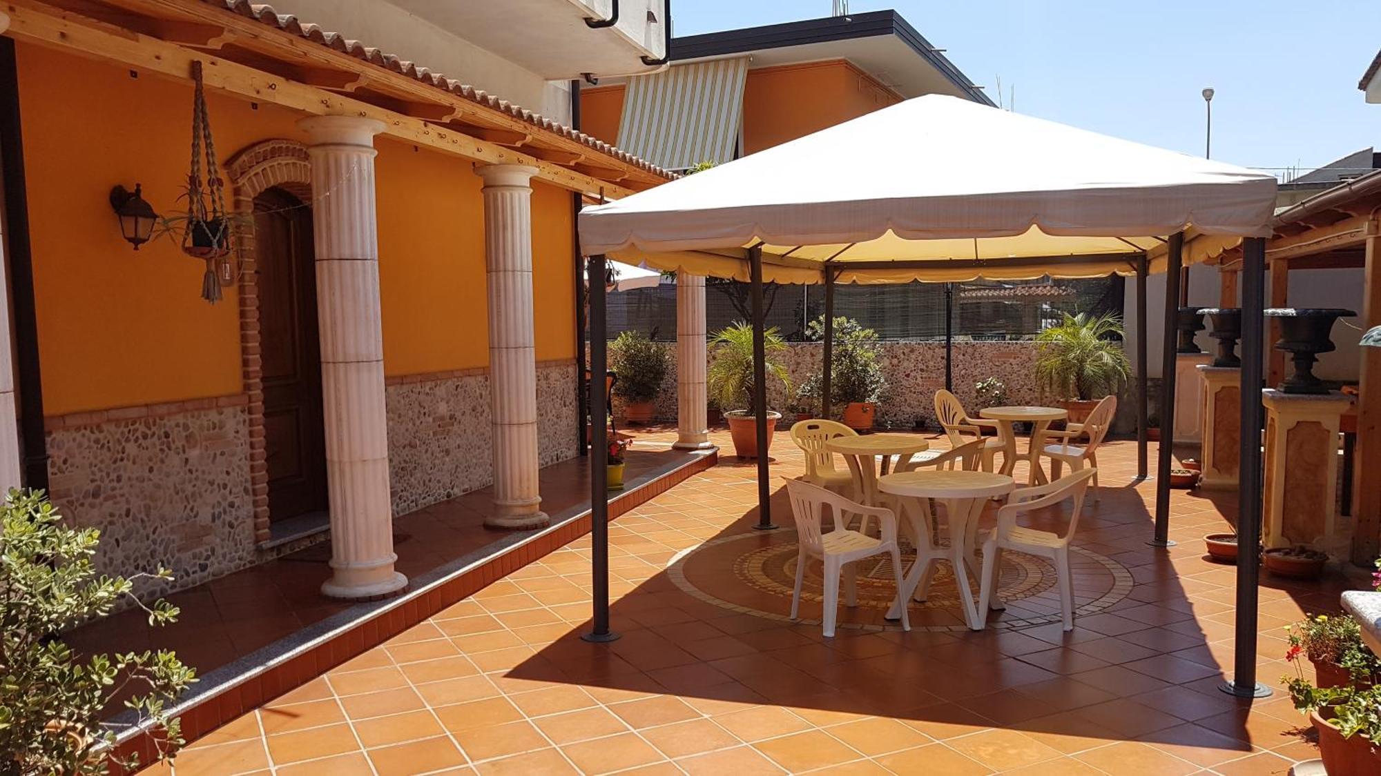Hotel Nautilus Nicotera Exterior foto